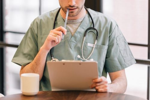 travel nursing management scheduling company